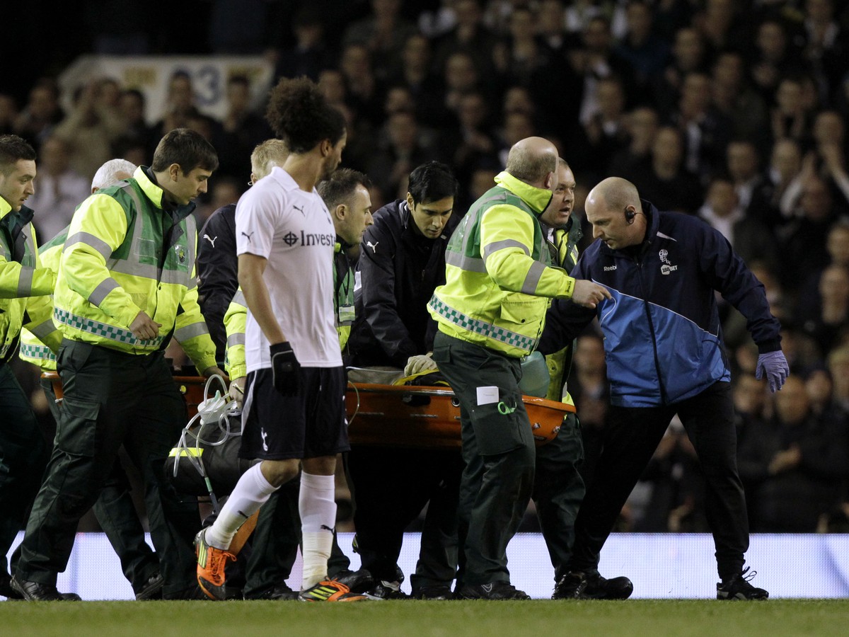 Fabrice Muamba skolaboval počas súboja s Tottenhamom
