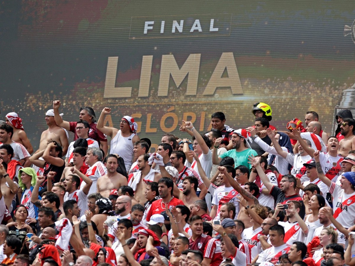 Fanúšikovia River Plate počas finále v Lime