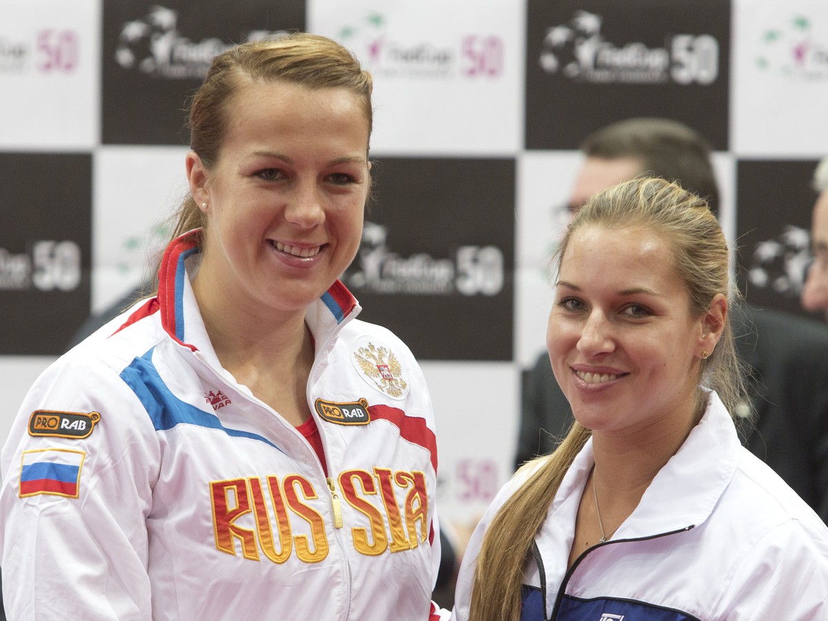 Anastasia Pavľučenkovová a Dominika Cibulková