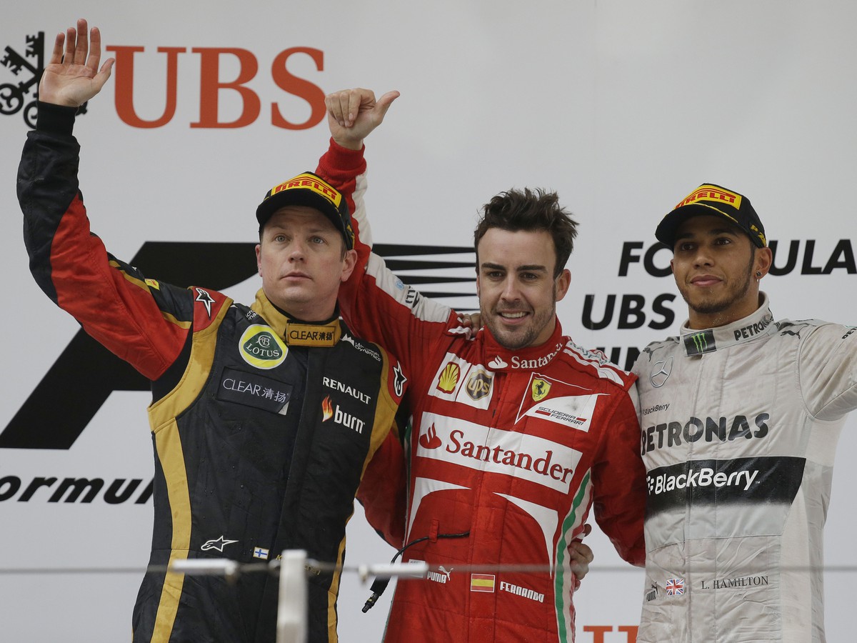 Kimi Raikkonen, Fernando Alonso a Lewis Hamilton