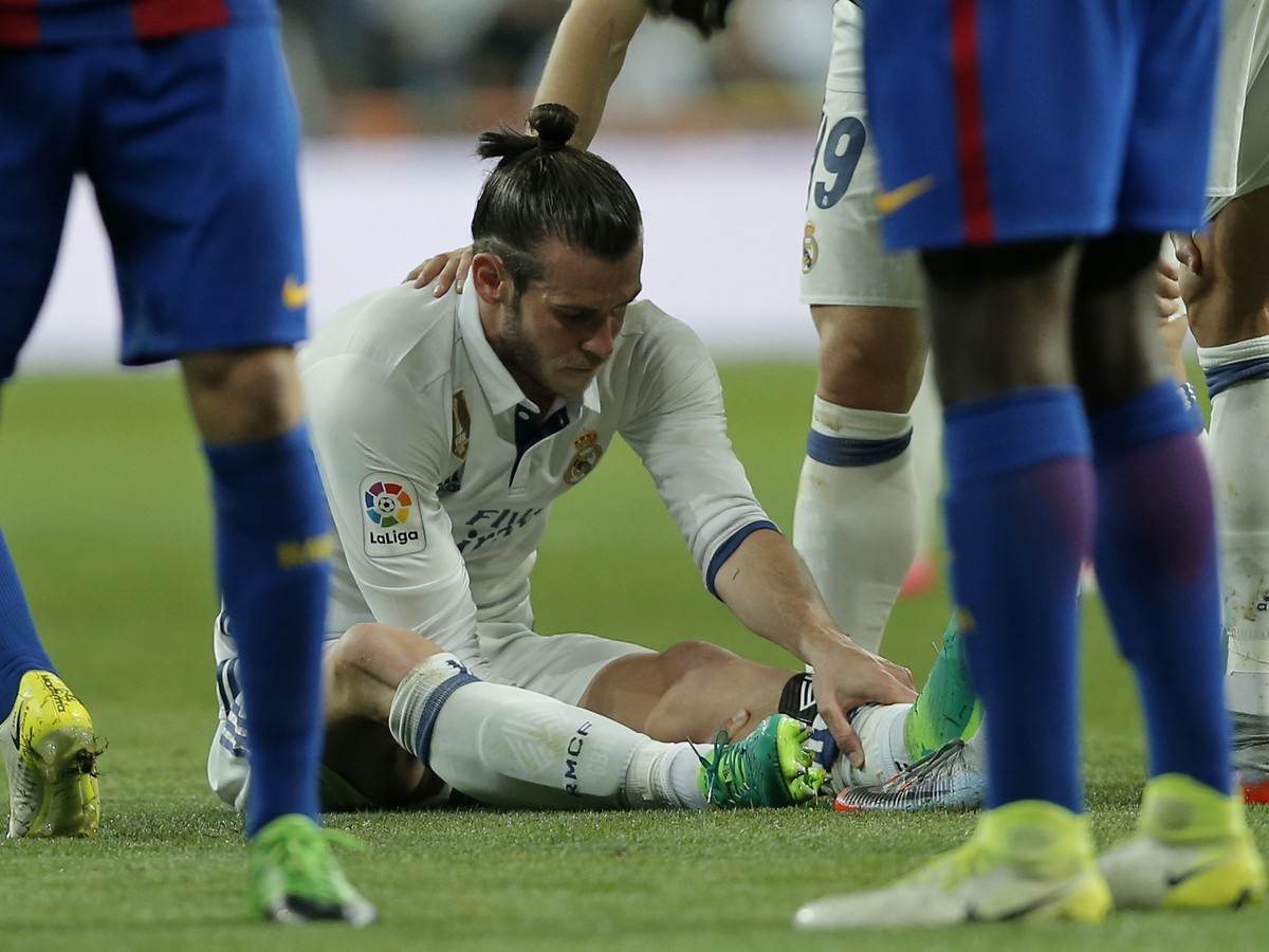 Zranený Gareth Bale počas El Clásica