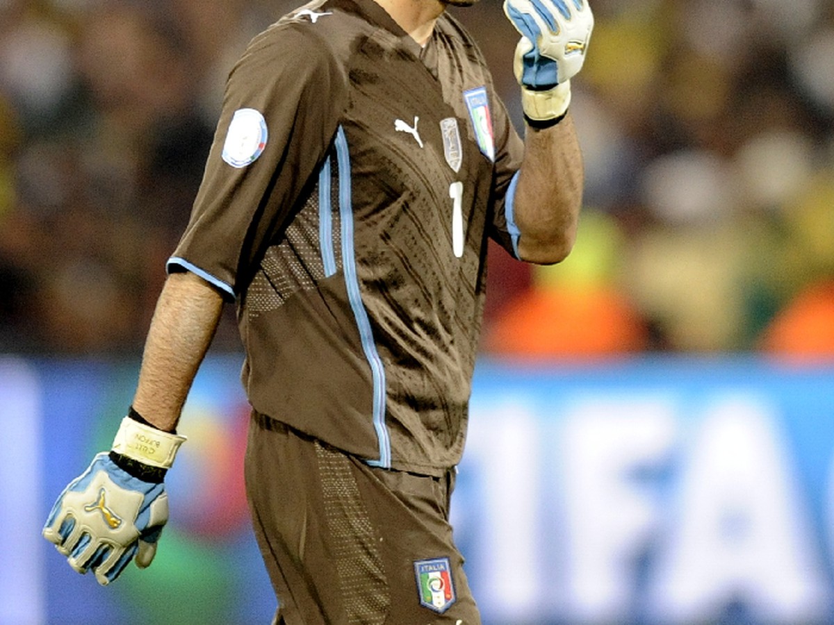 Gianluigi Buffon, Taliansko, reprezentácia, futbal, 13. august 2009