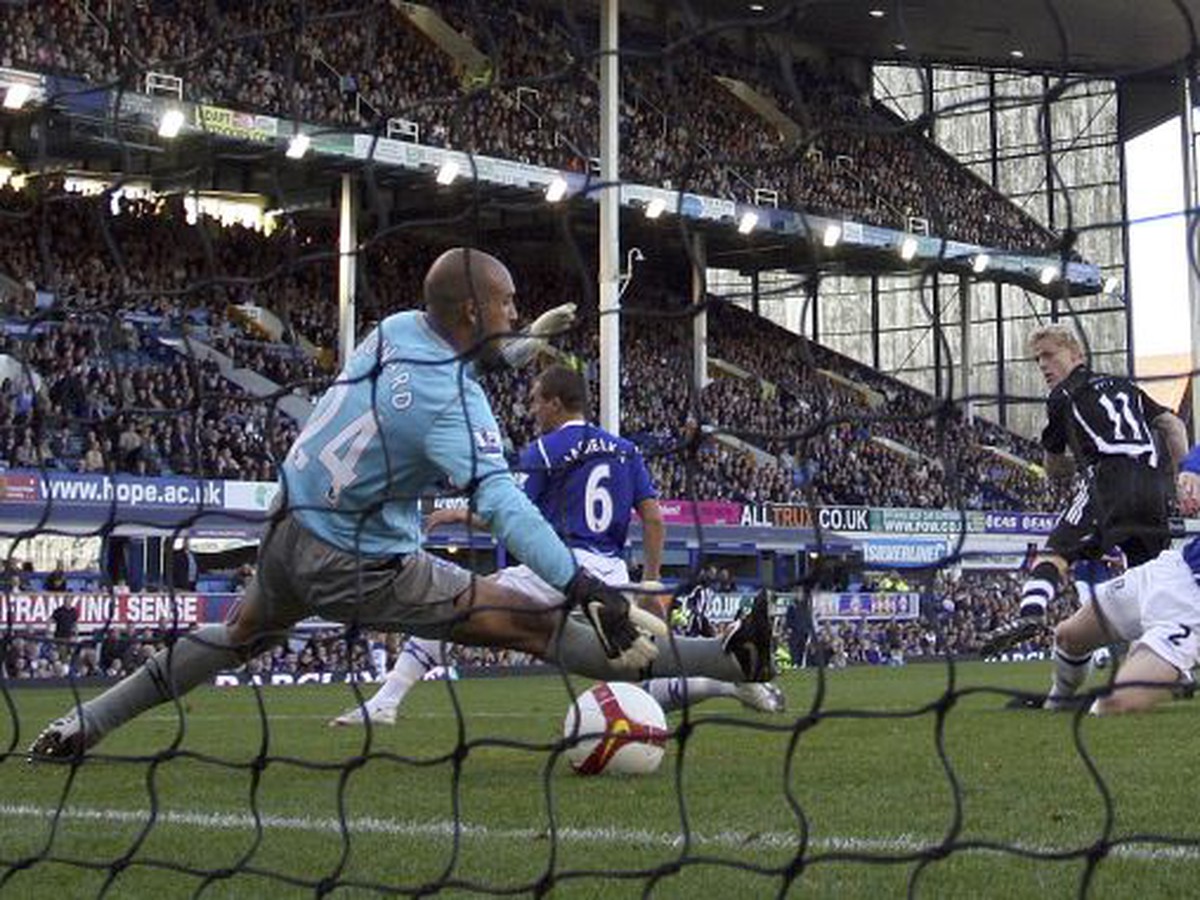 Everton bude aj ďalšie roky hrávať v Goodison Parku