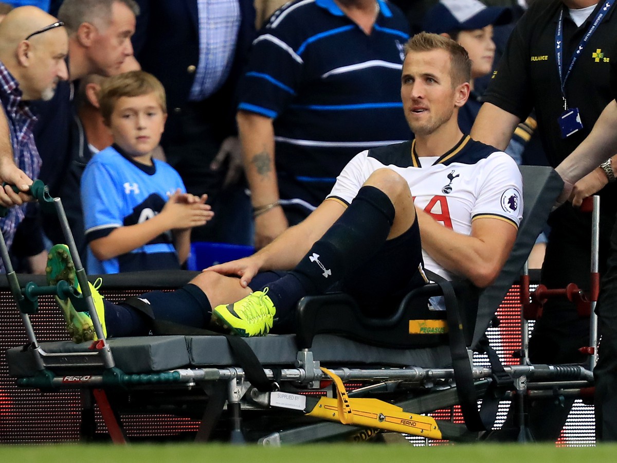 Zranený futbalista Tottenhamu Hotspur Harry Kane