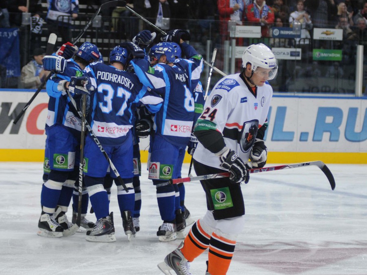 momentka zo zápasu Dinamo Minsk - HC Lev Poprad