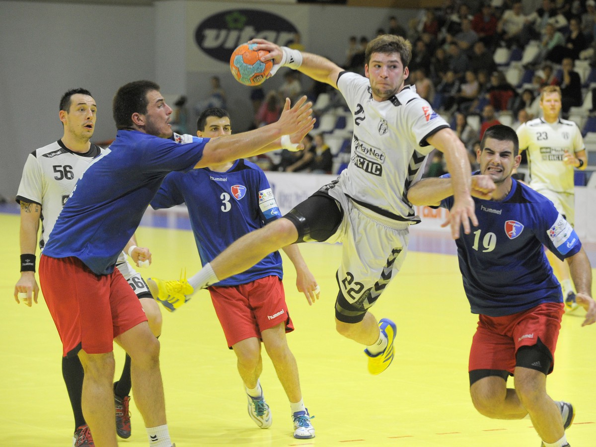 Peter Dudáš z HC Sporta Hlohovec, Stefan Vucic, Stefan Jankovic obaja z RK Borac m:tel Banja Luka, Hennadij Kucher z HC Sporta Hlohovec a Nemanja Bezbradica z RK Borac m:tel Banja Luka