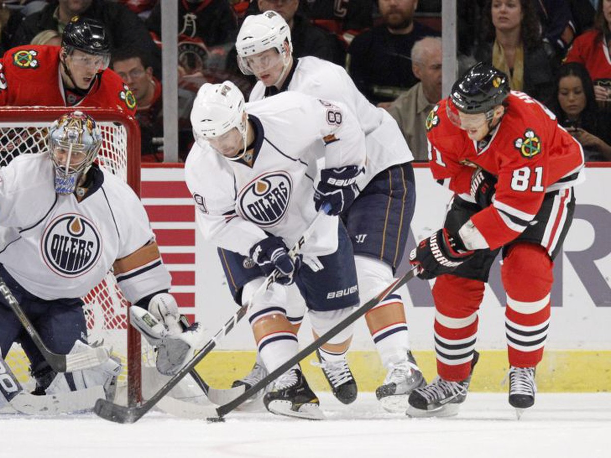 Hossa pred bránkou Edmontonu