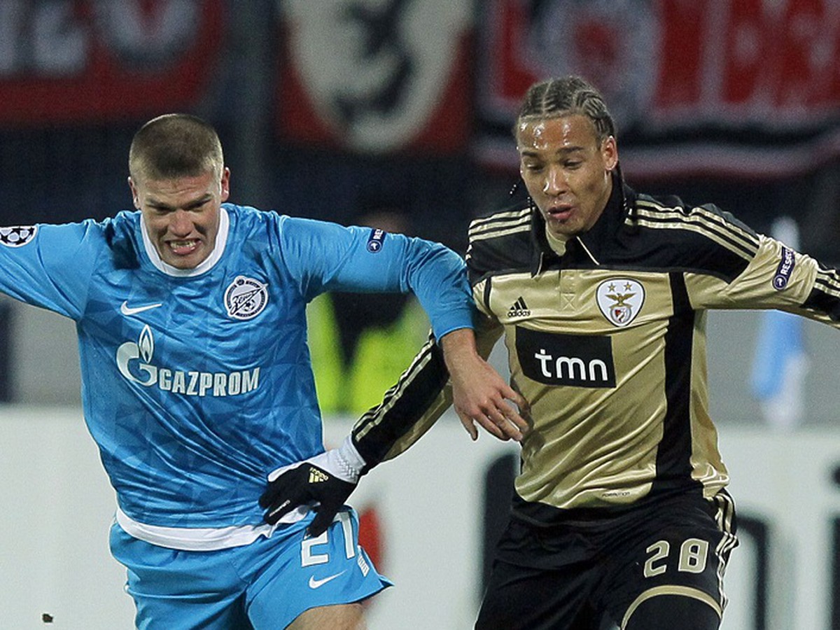 Igor Denisov a Axel Witsel