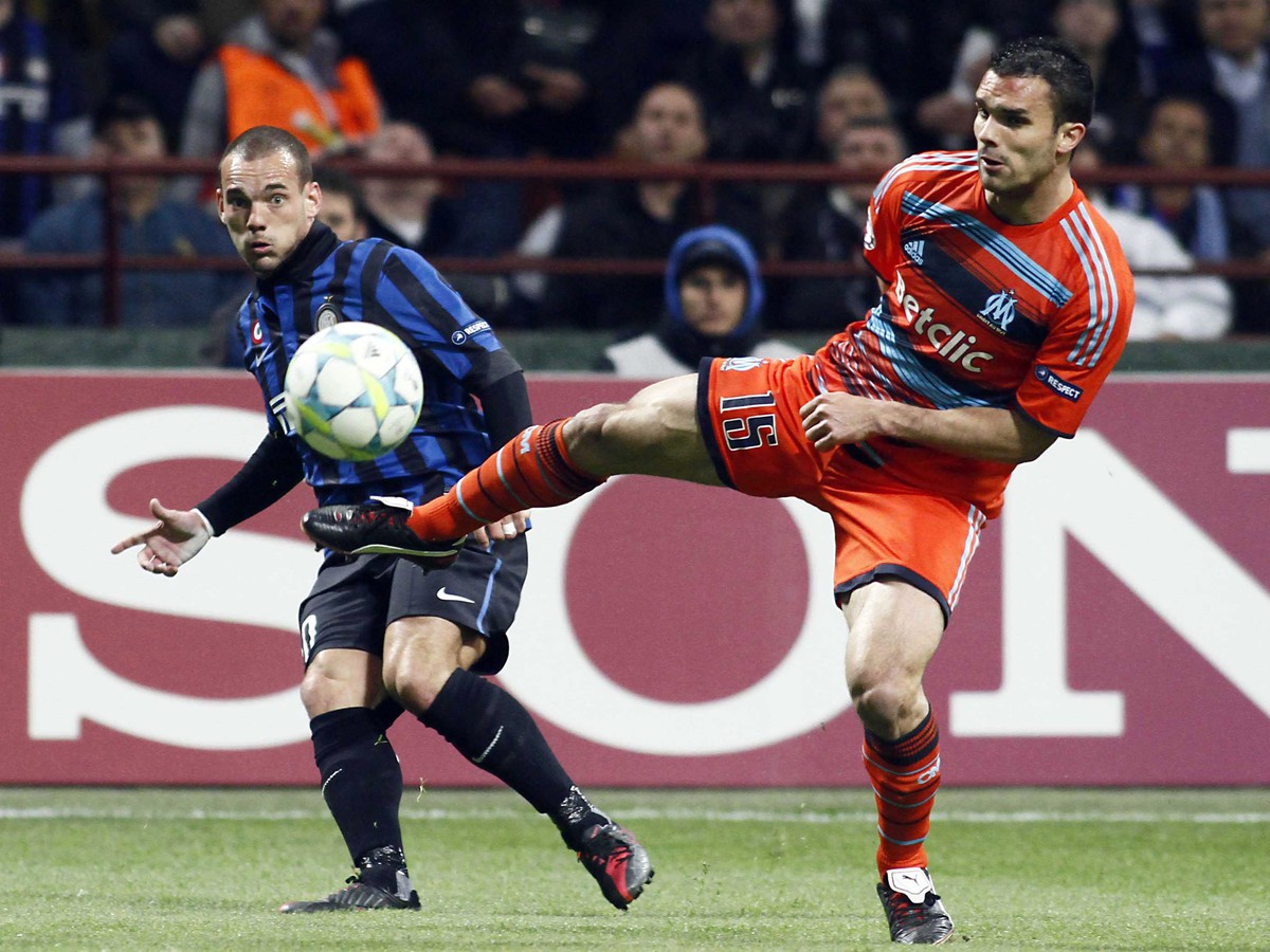 Wesley Sneijder a Jeremy Morel