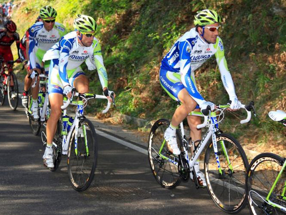 Lídri tímu Ivan Basso a Vincenzo Nibali, Sagan za nimi