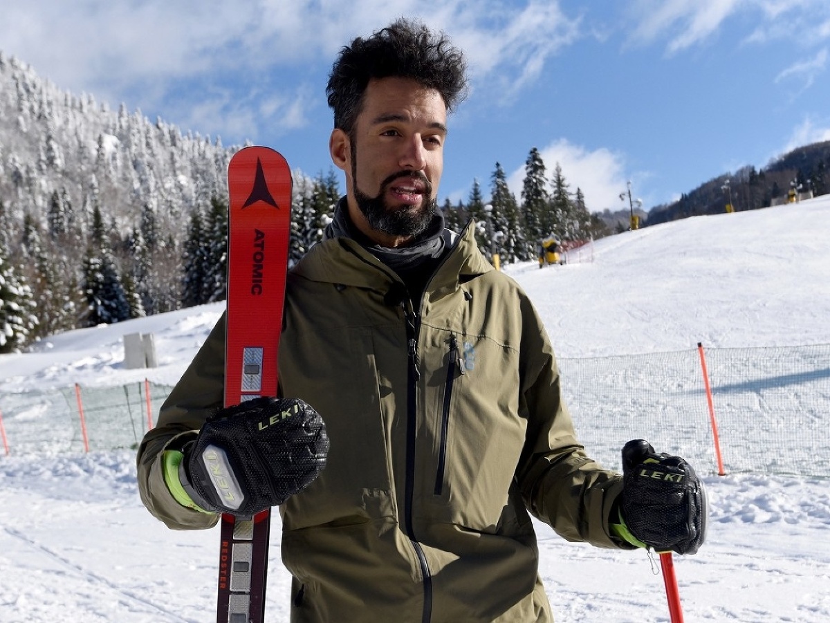 Jamajský lyžiar Benjamin Alexander usiluje o ZOH v Pekingu