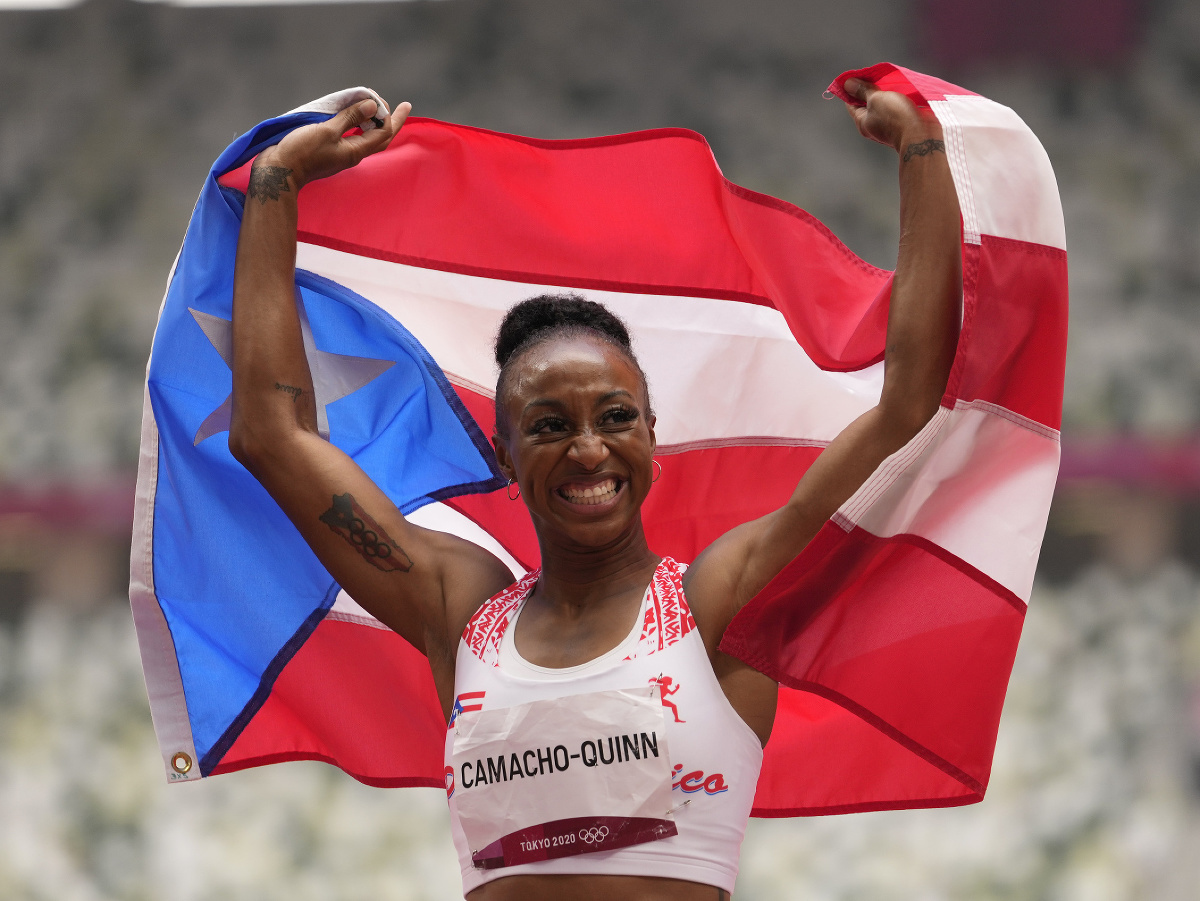 Portorická atlétka Jasmine Camachová-Quinnová zvíťazila v behu na 100 m cez prekážky