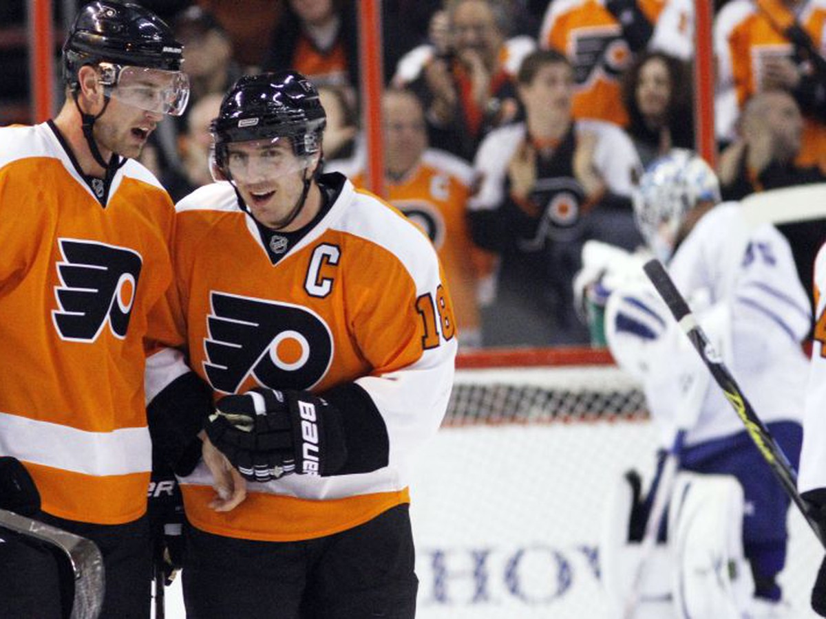 Jeff Carter a Mike Richards