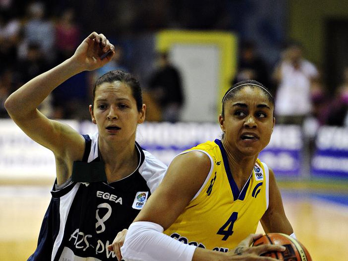 Justtyna Zurowska z Gorzówa a Candice Dupree z Košíc