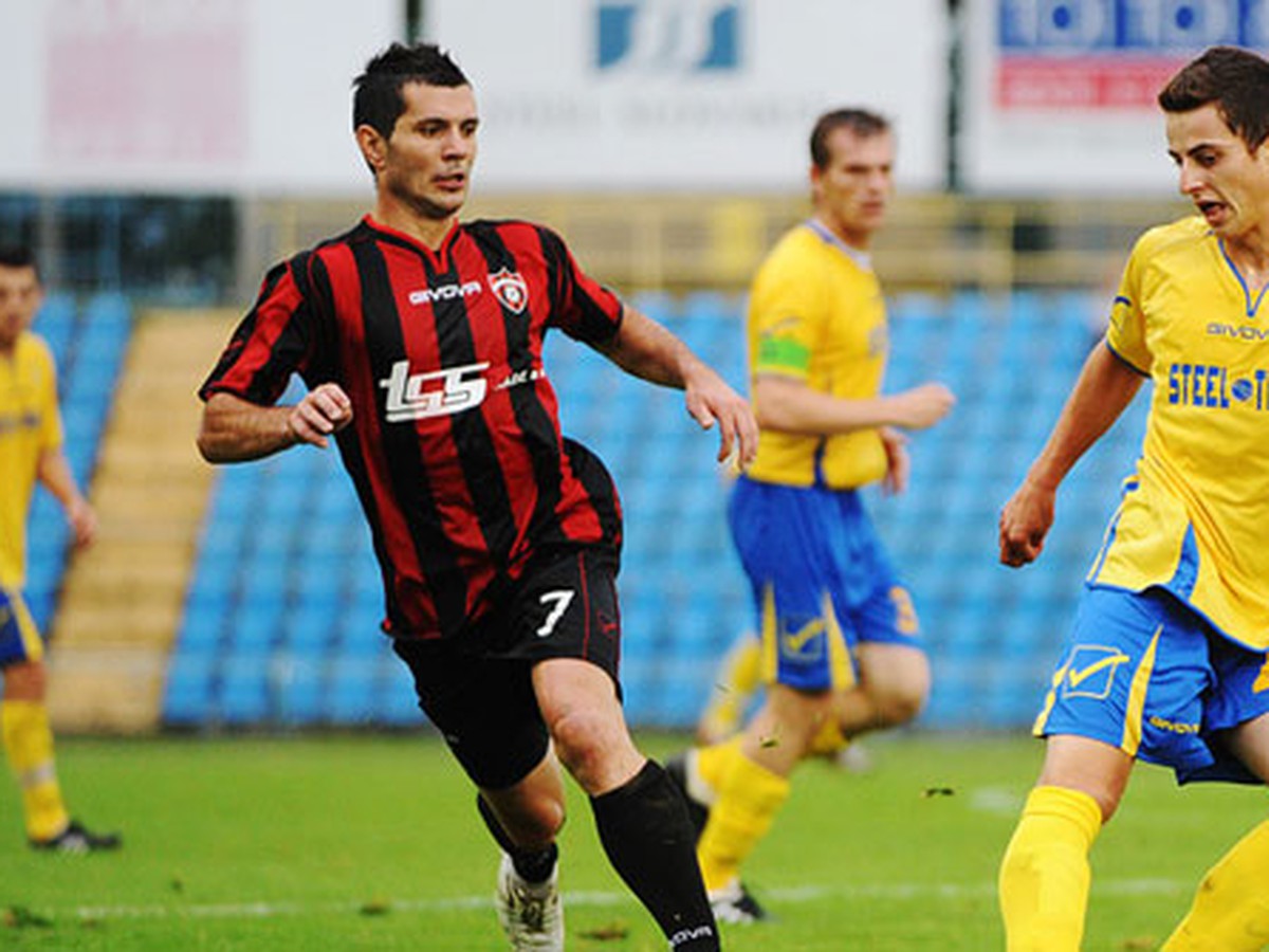 Kamil Karaš v drese MFK