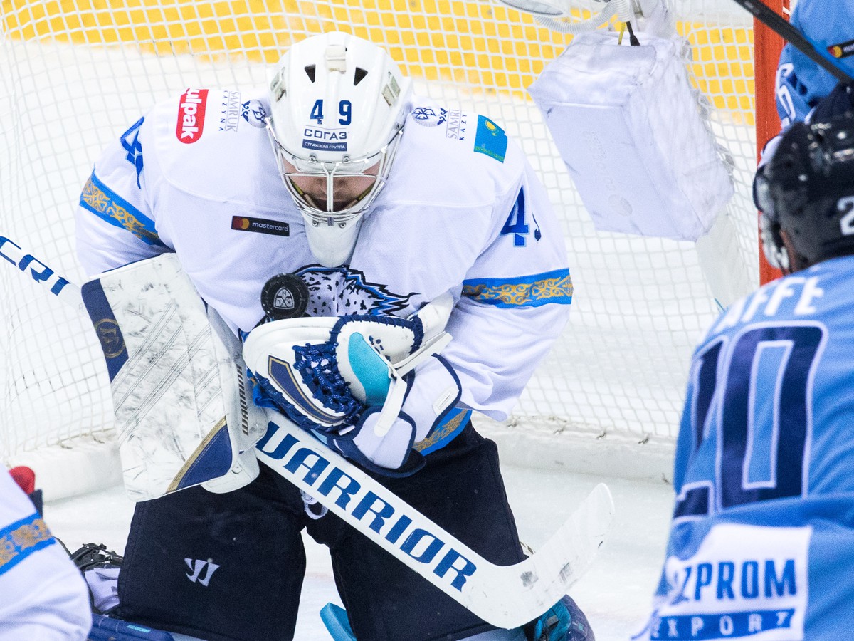 Bránkar Henrik Karlsson a Jeff Taffe