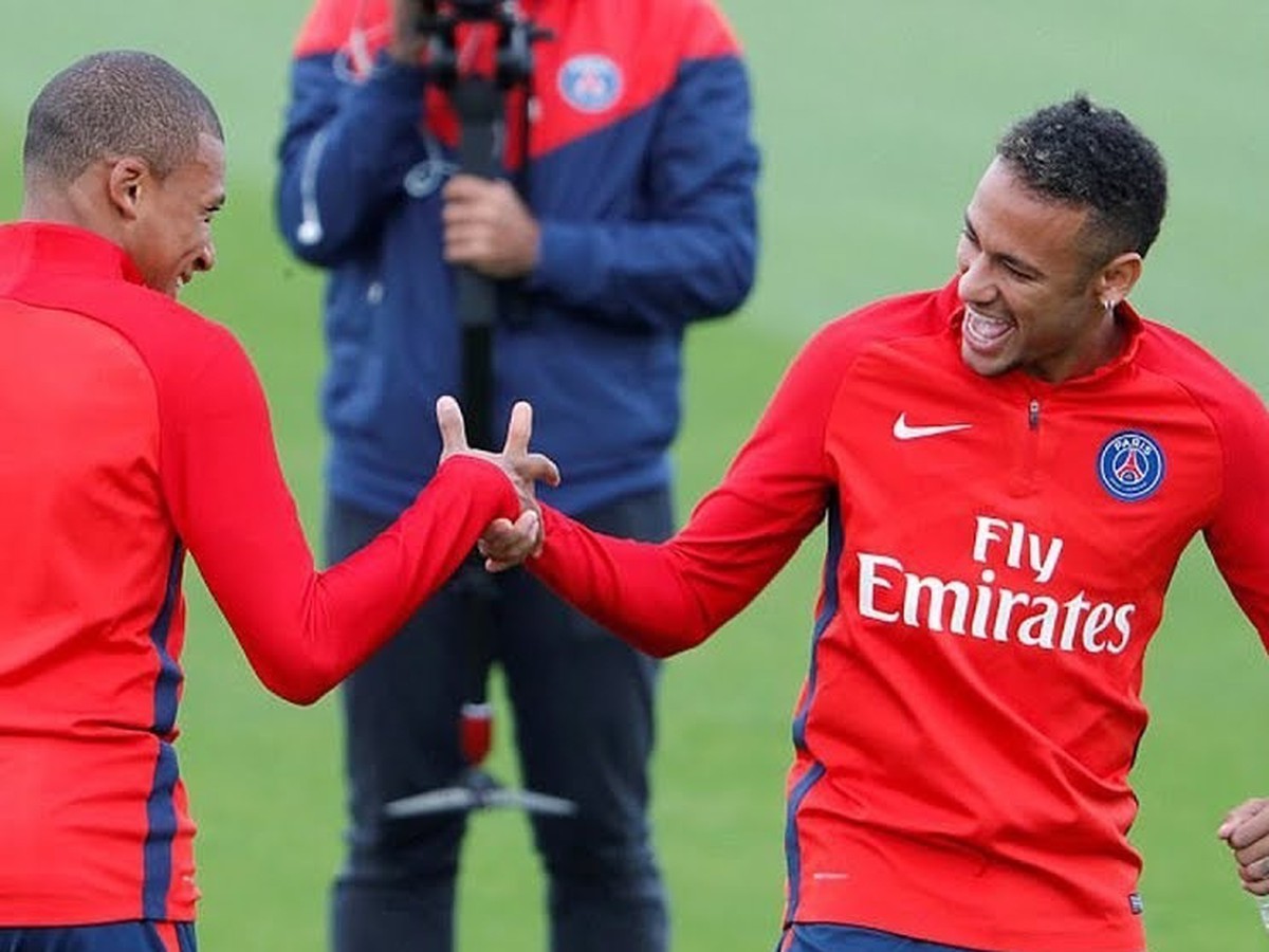 Kylian Mbappé a Neymar na ich prvom spoločnom tréningu