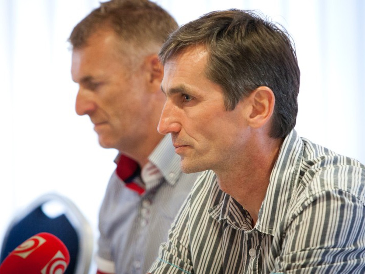 Ladislav Velits, za ním Peter Prívara