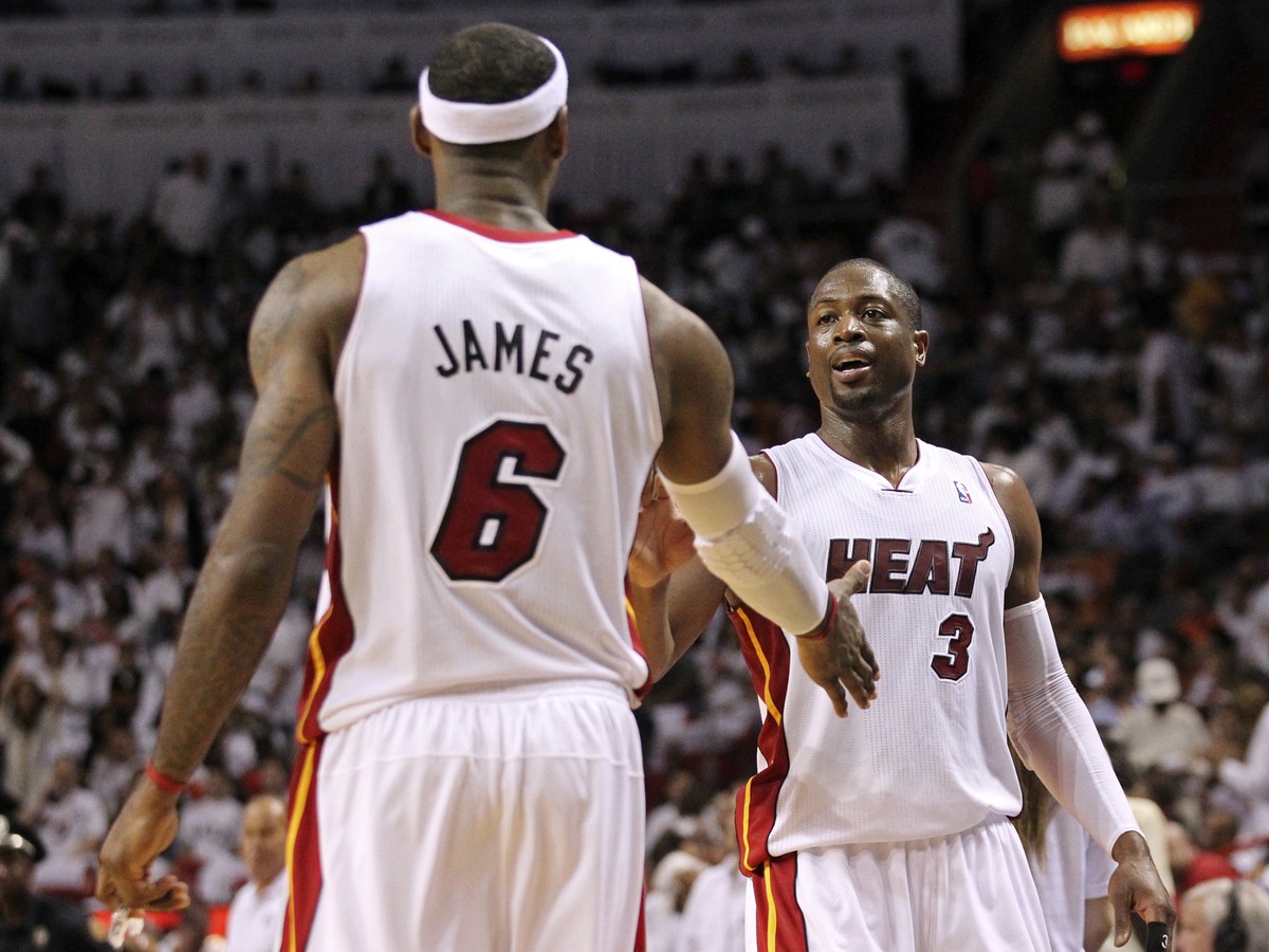 Dres LeBrona Jamesa kraľuje predajnosti dresov zámorskej NBA