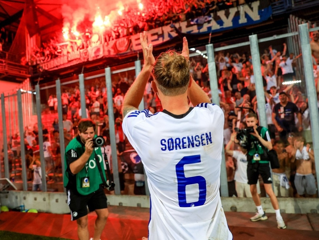 Christian Sørensen ďakuje fanúšikom Kodane na Letnej