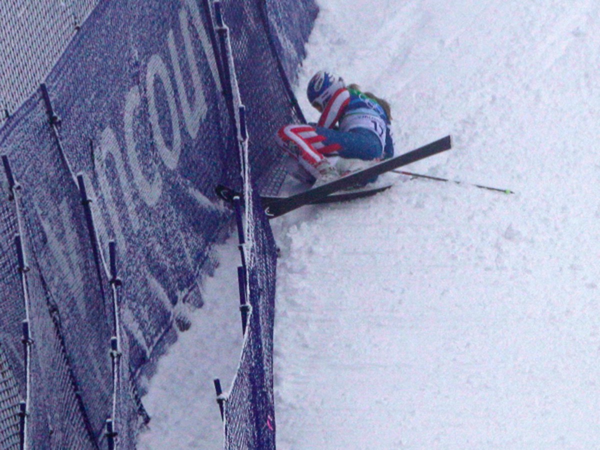 Lindsey Vonnová po páde v obrovskom slalome