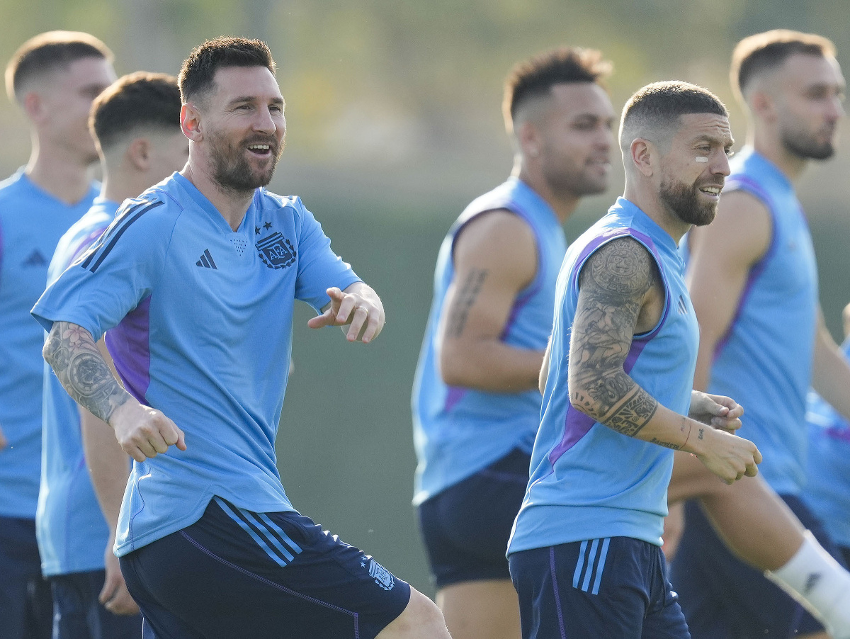 Argentínsky futbalista Lionel Messi počas tréningu národného tímu
