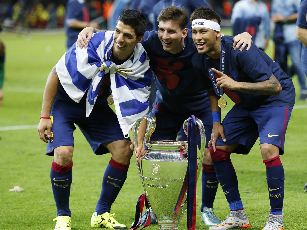 Tri útočné esá Barcelony - Luis Suarez, Lionel Messi a Neymar