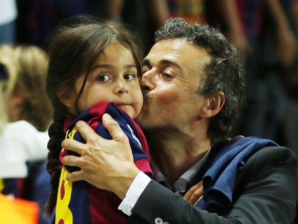 Španielsky tréner Luis Enrique s dcérou Xanou