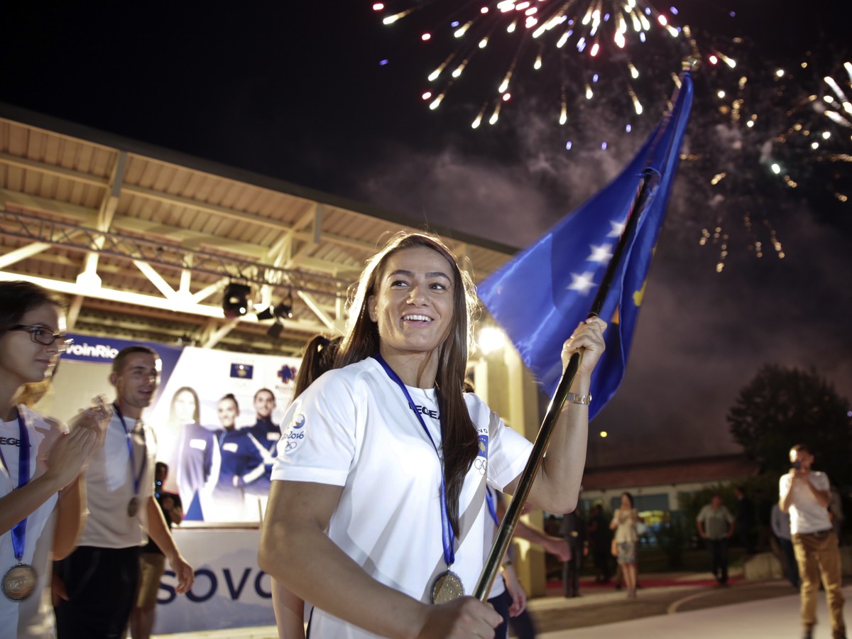 Kosovčanka Majlinda Kelmendiová niesla na otváracom ceremoniáli vlajku