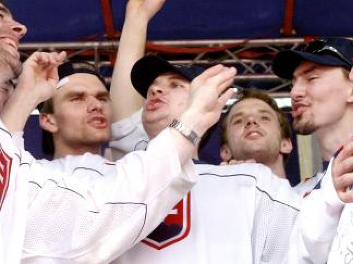 Majstri sveta v hokeji 2002: dnes z nich väčšina hrá na Slovensku alebo ukončila kariéru