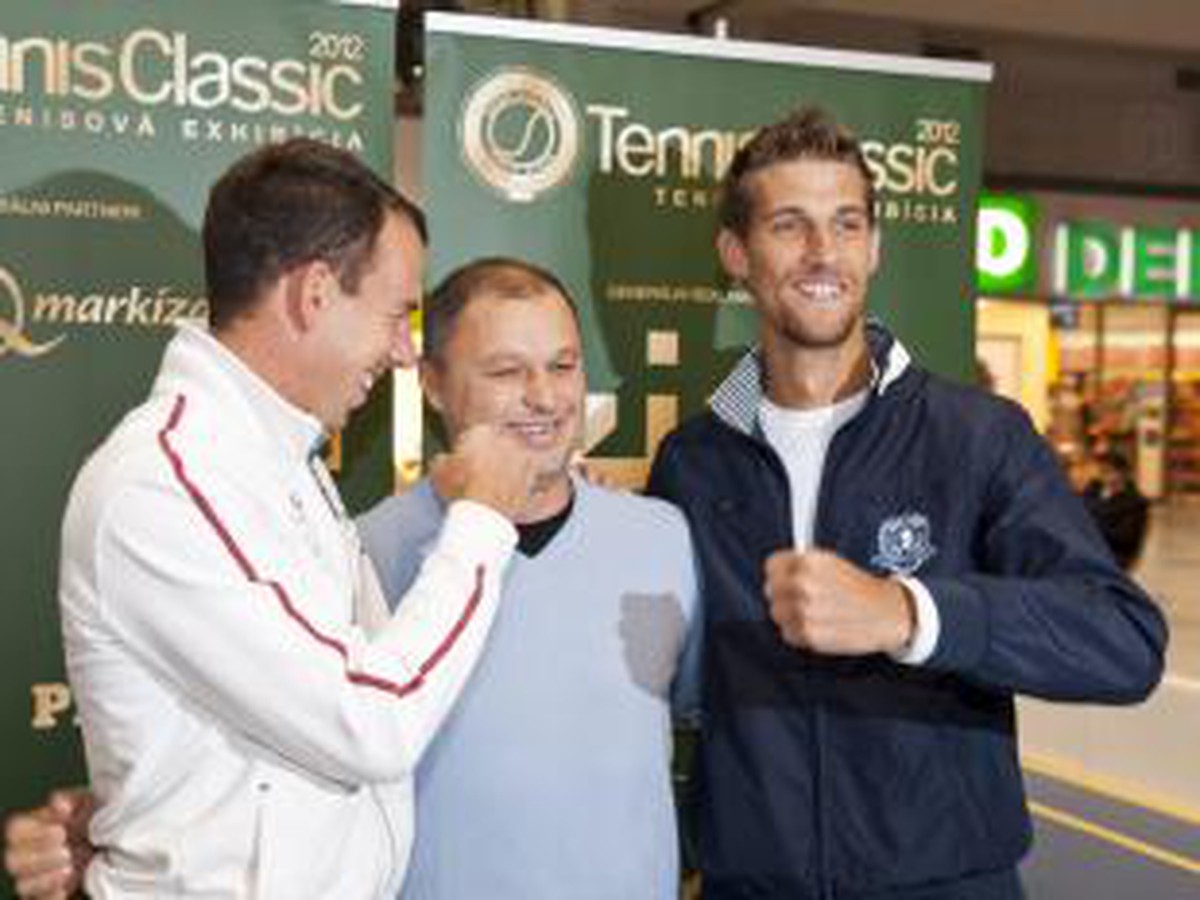 Traja účastníci Tennis Classic: Dominik Hrbatý, Marián Vajda a Martin Kližan
