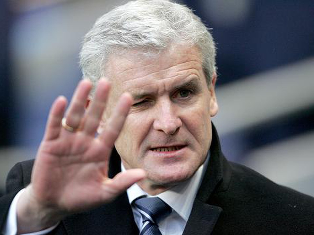 Mark Hughes sa s Manchestrom lúči