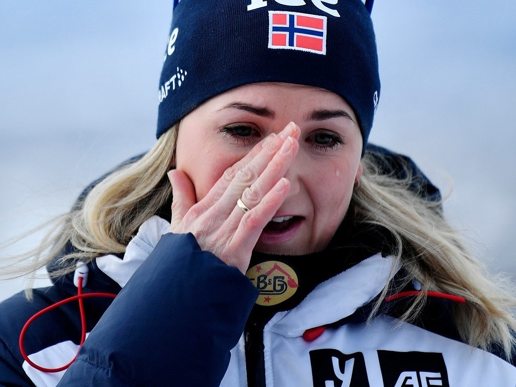 Nórska biatlonistka Marte Olsbuová Röiselandová