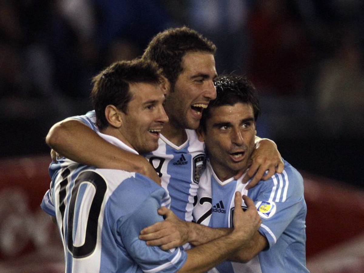 Messi, Higuaín a Brana sa tešia z gólu
