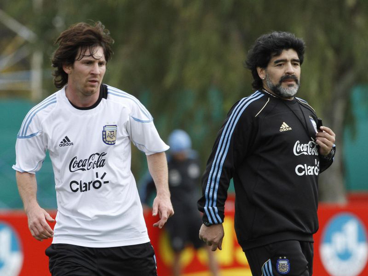 Messi a Maradona