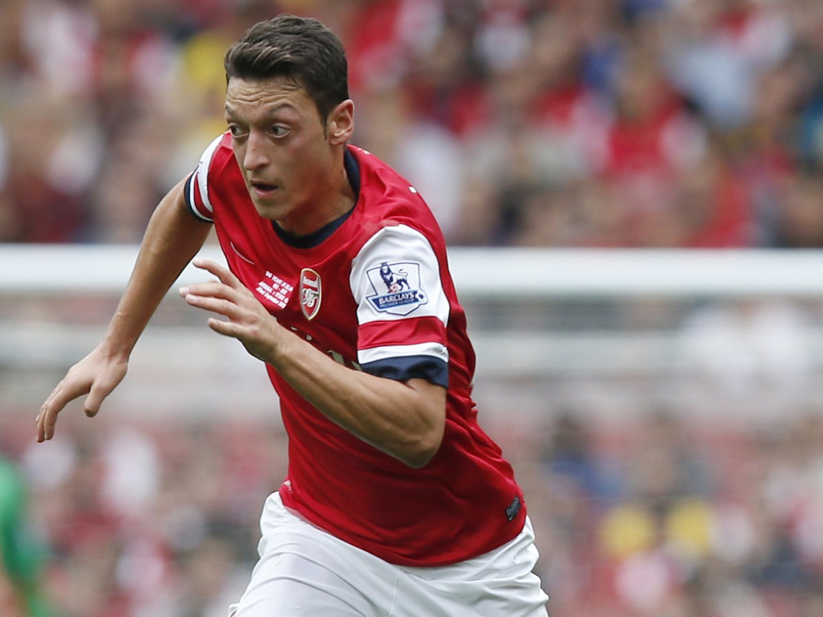 Mesut Özil už v drese Arsenalu