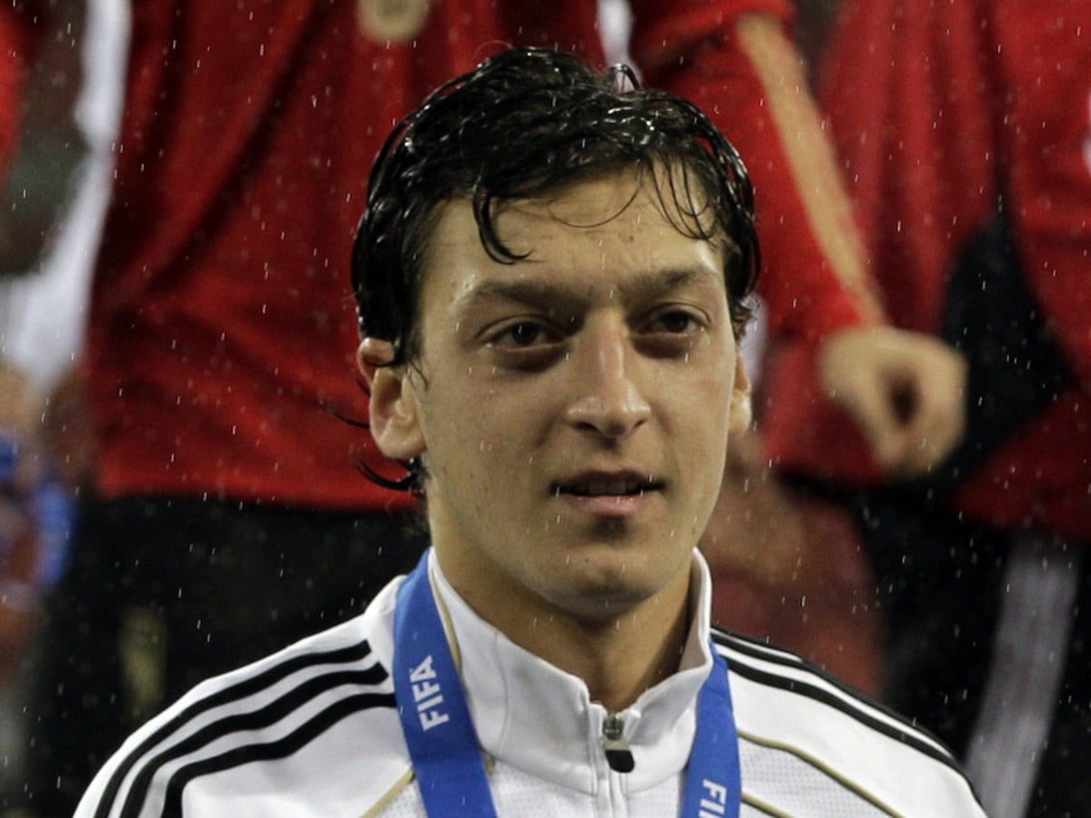 Mesut Özil