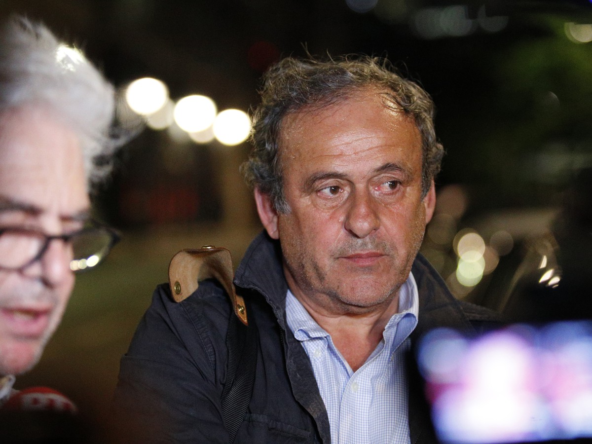 Michela Platiniho prepustili z vyšetrovacej väzby