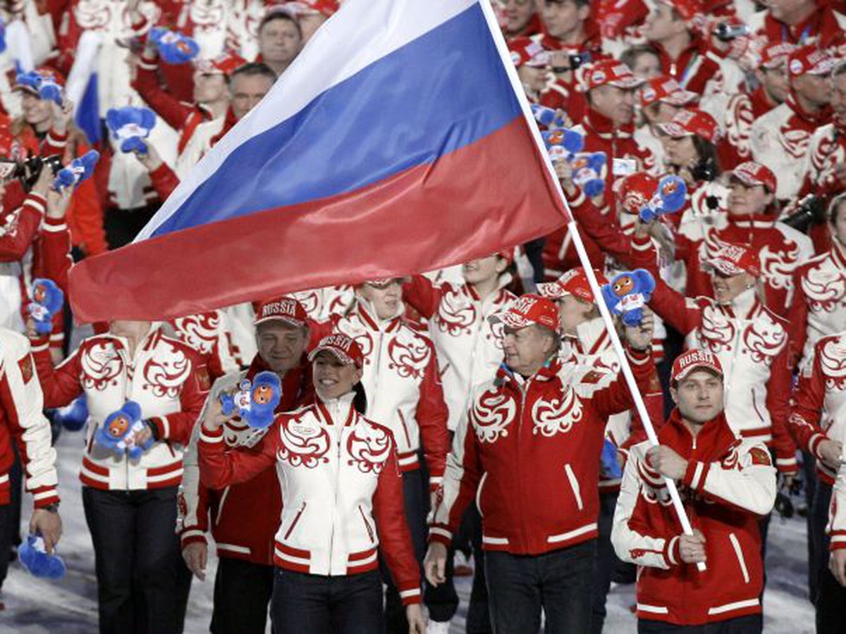 Vlajkonosič Morozov pri nástupe Ruska