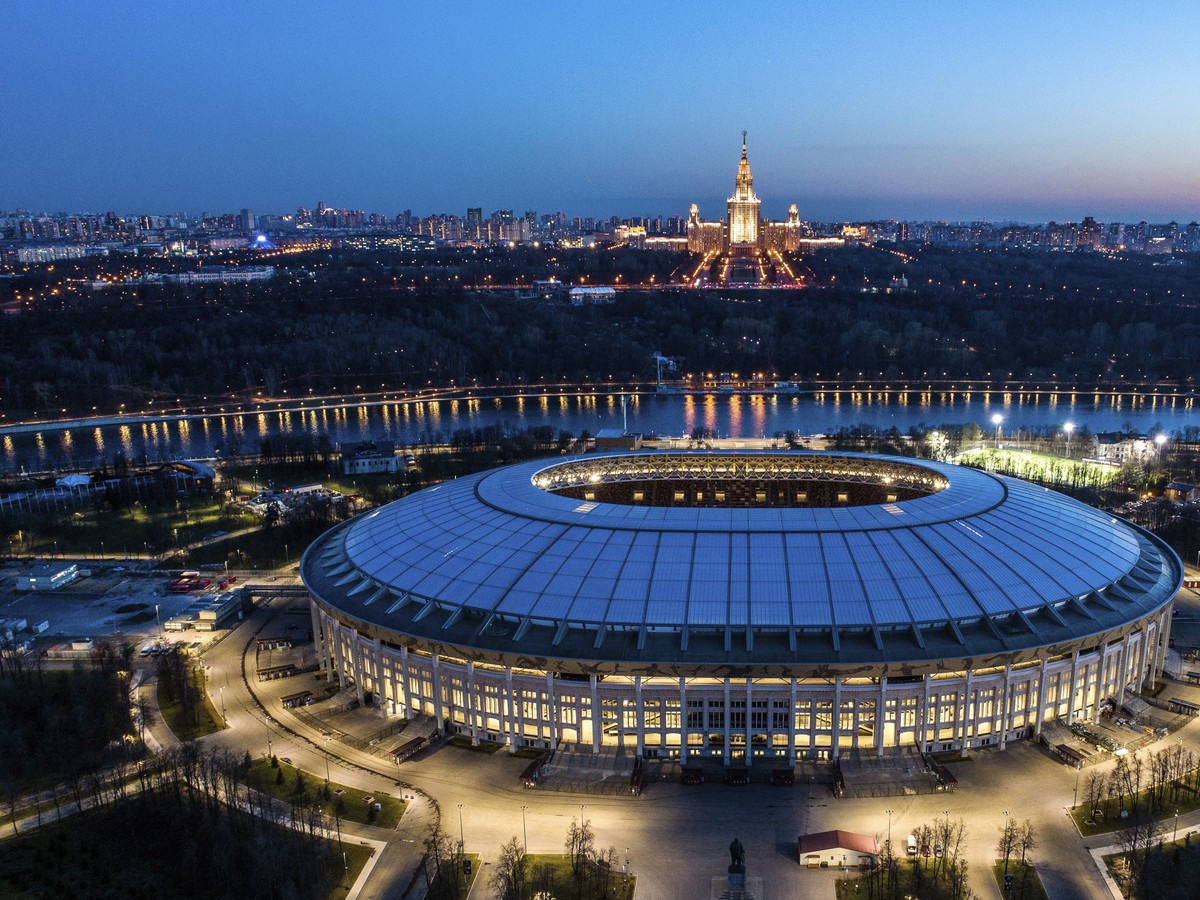 Na snímke letecký pohľad na futbalový štadión Lužniki v ruskej metropole Moskva 