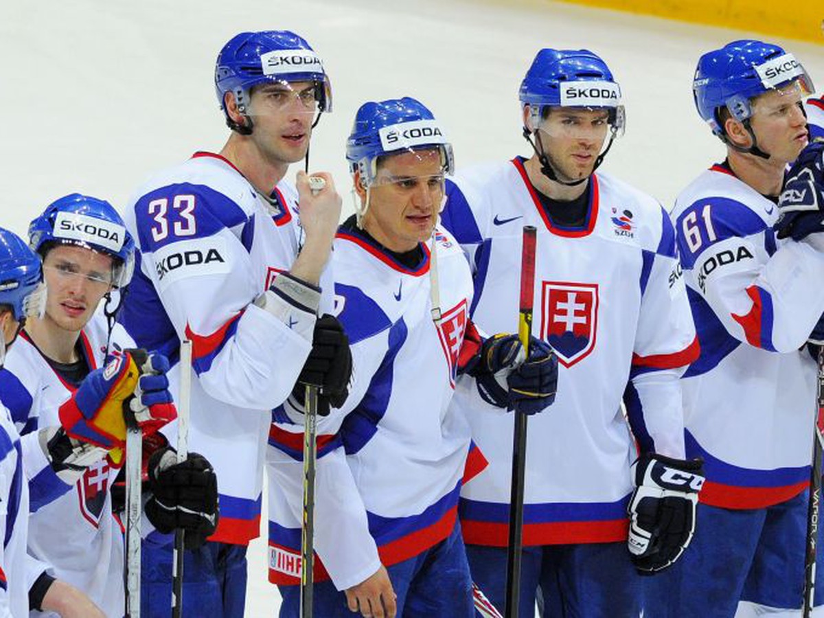 Slovenskí hokejisti po prehre s Kanadou