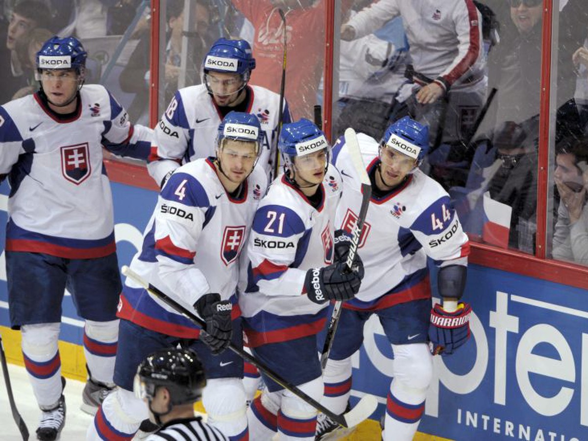 Slovenskí hokejisti získali strieborné medaily