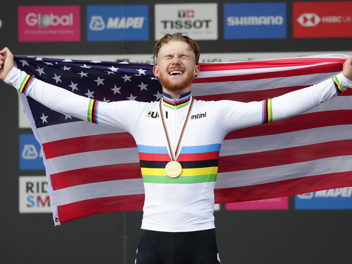 Američan Quinn Simmons triumfoval v individuálnych pretekoch juniorov na MS v cestnej cyklistike