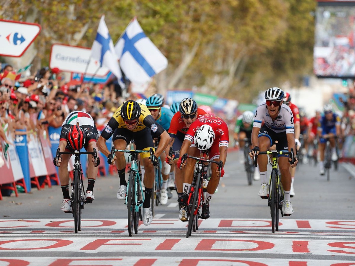 Francúzsky cyklista Nacer Bouhanni triumfoval v 6. etape 73. ročníka pretekov Vuelta