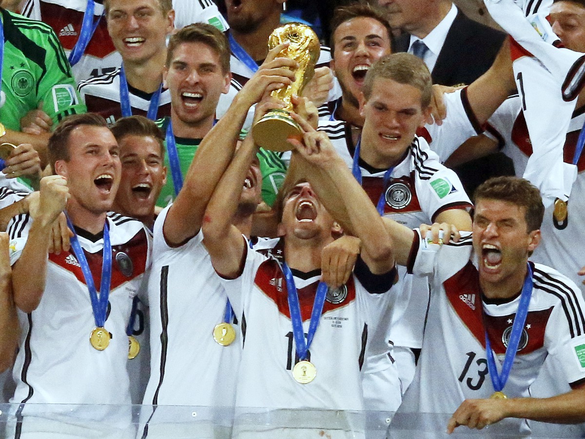 Nemecké oslavy s trofejou svetových šampiónov