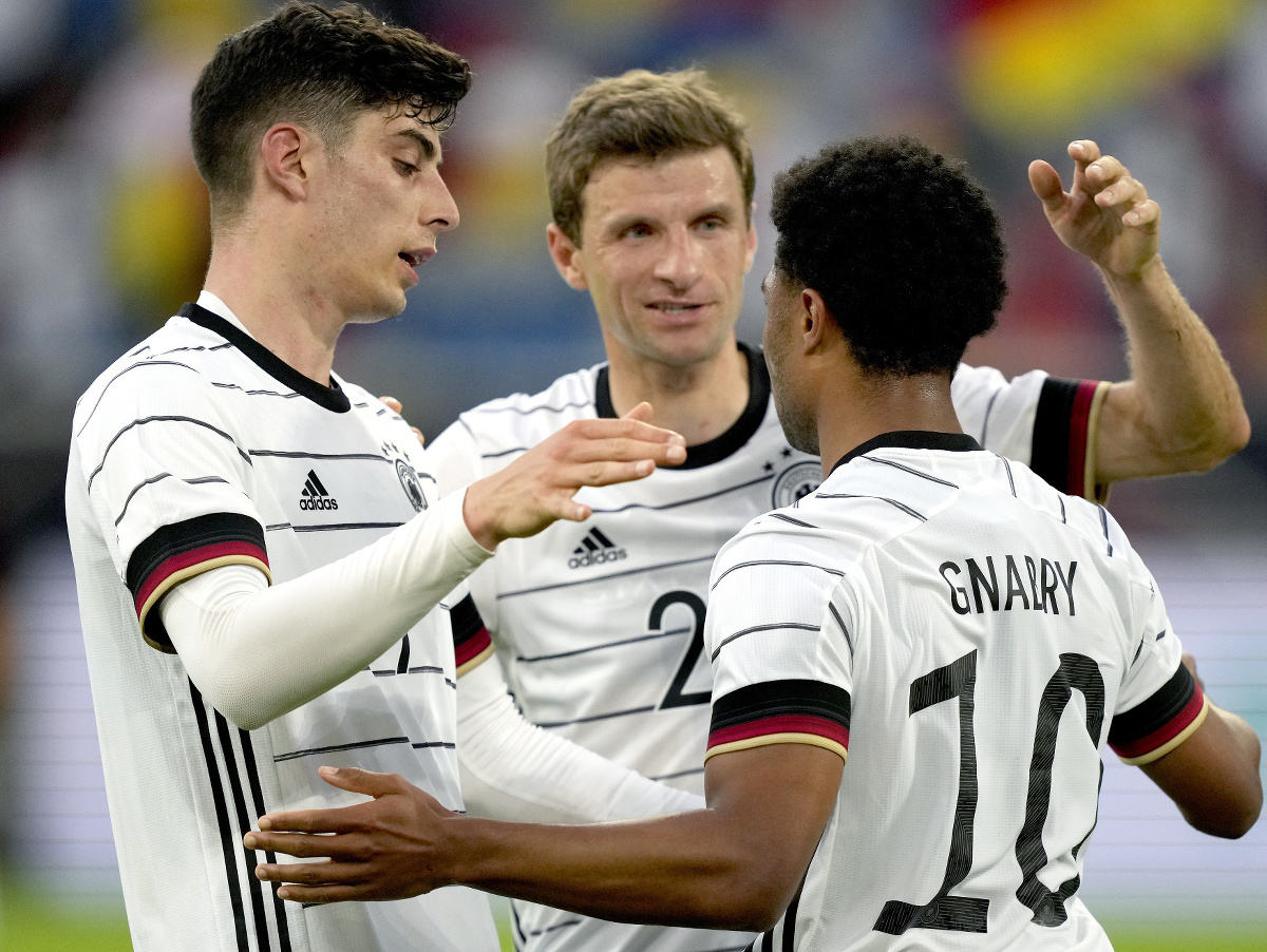 Radosť hráčov Nemecka po strelenom góle
