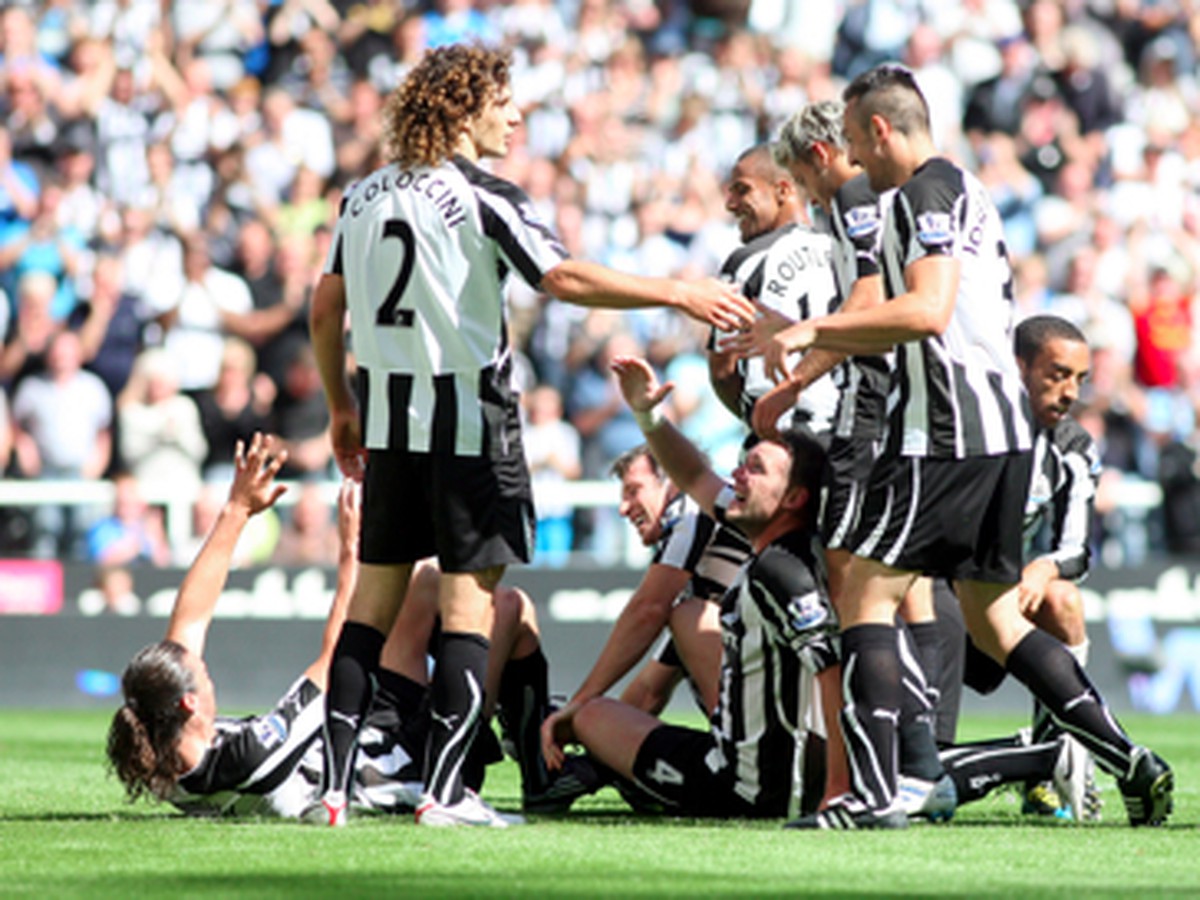 Newcastle rozstrielal Aston VIllu šiestimi gólmi