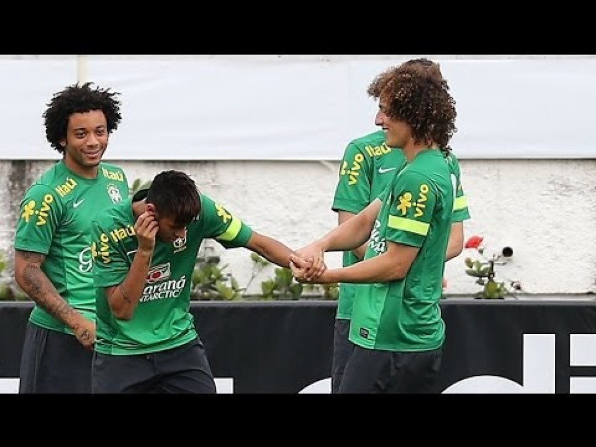 David Luiz jasličkami zahanbil hviezdneho Neymara
