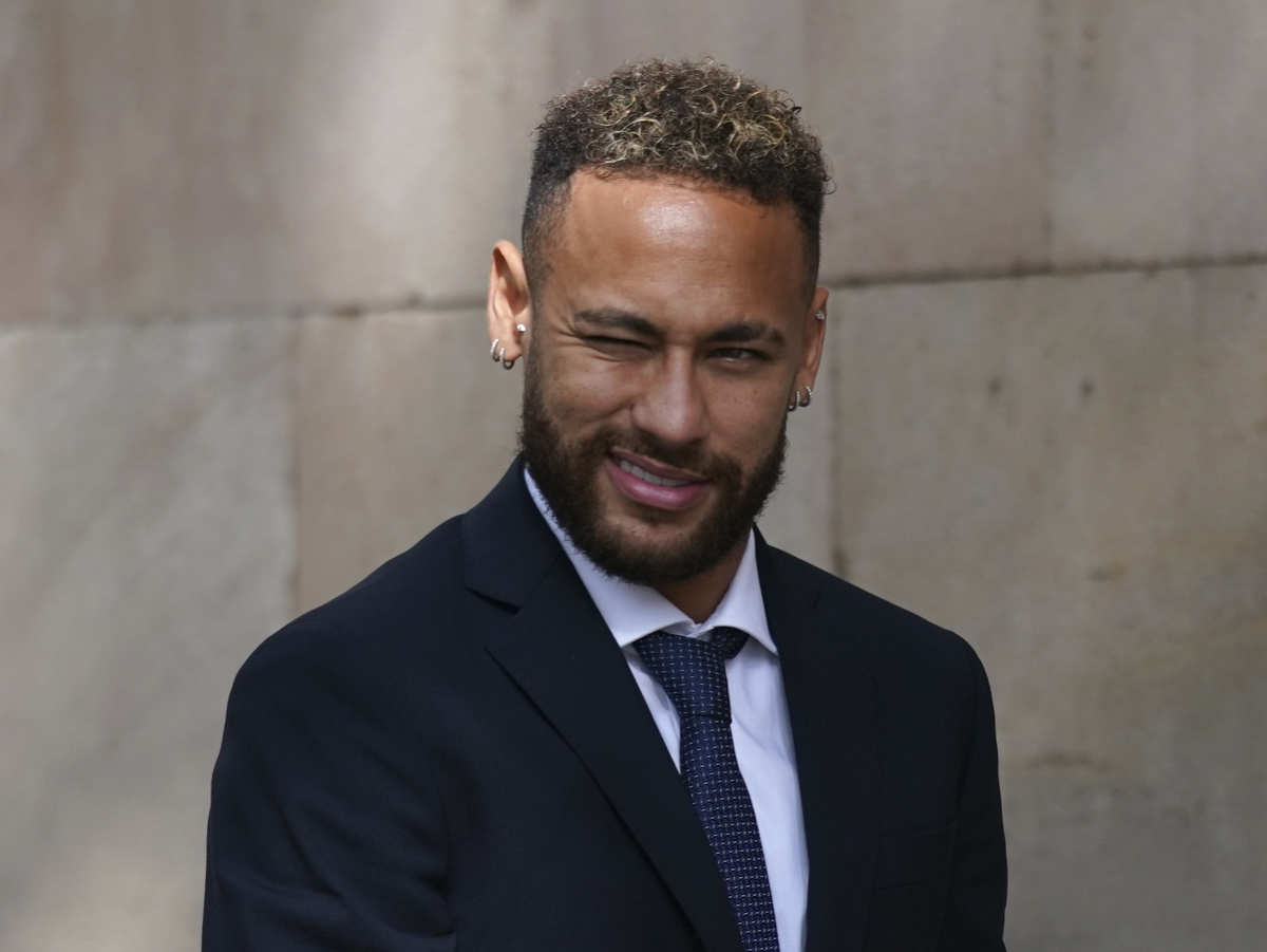 Neymar vypovedal na súde v Barcelone