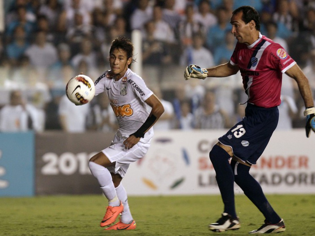 Neymar v zápase proti Bolivaru